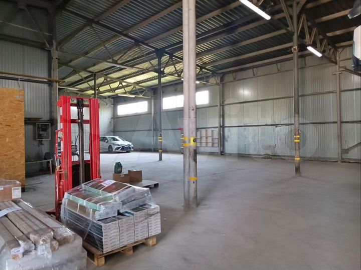 Производственно-складское помещение, 2400 м²