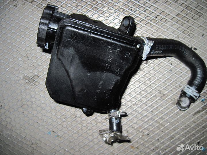 Бачек насоса гур Мерседес 3.0 дизель