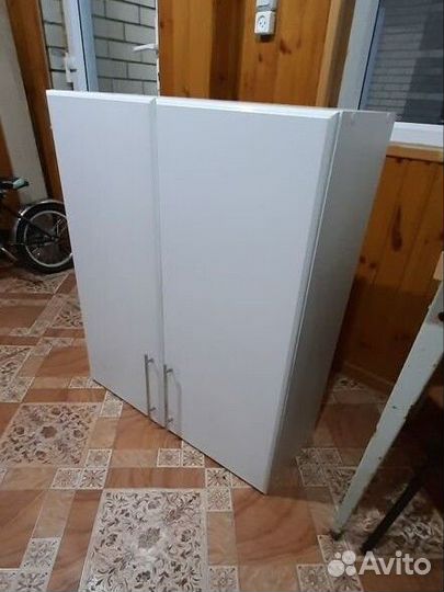 Шкаф навесной новый