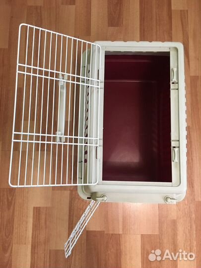 Переноска Ferplast для кошек и собак