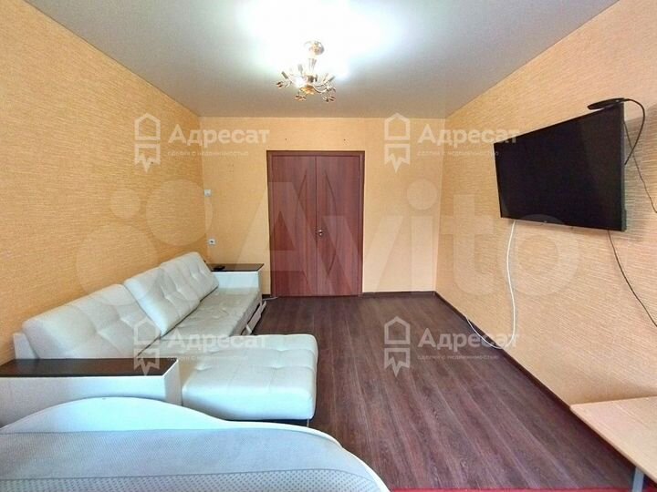 3-к. квартира, 63,8 м², 1/9 эт.