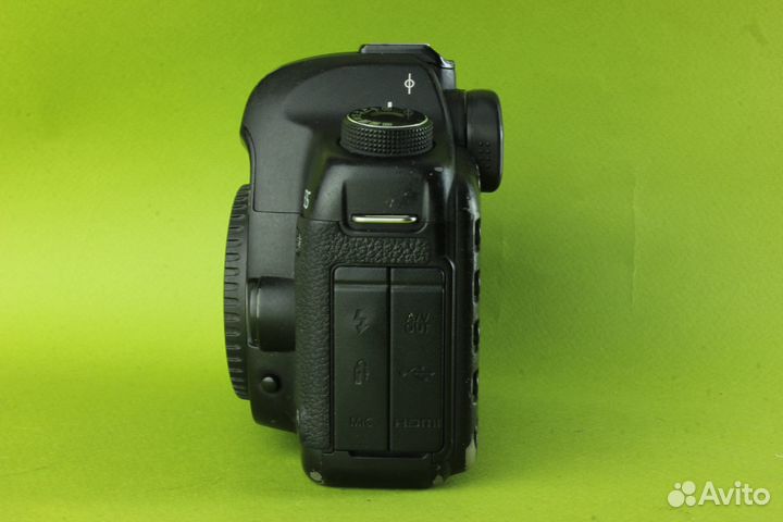 Canon 5d Mark ii + допы (пробег 38060) (id 504119)