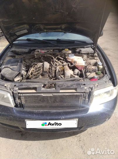 Audi A4 1.8 МТ, 2000, 380 000 км
