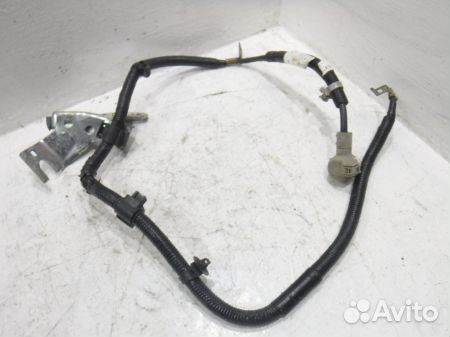 Проводка (коса) BJM767070 Мазда