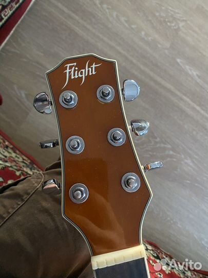 Акустическая гитара flight