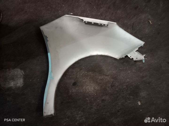 Крыло переднее левое Citroen C3 A51(2009)