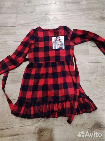 Платья для девочки 122 р