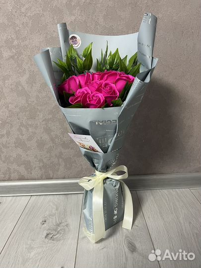 Шикарные композиции из мыльных роз