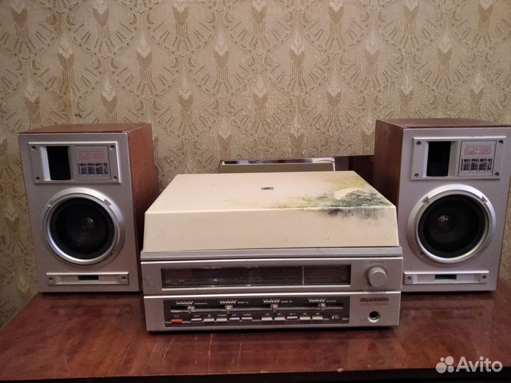 Радиола кантата 205