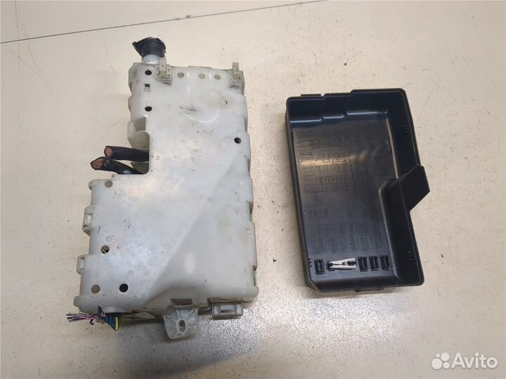 Блок предохранителей Mazda 5 (CR), 2007