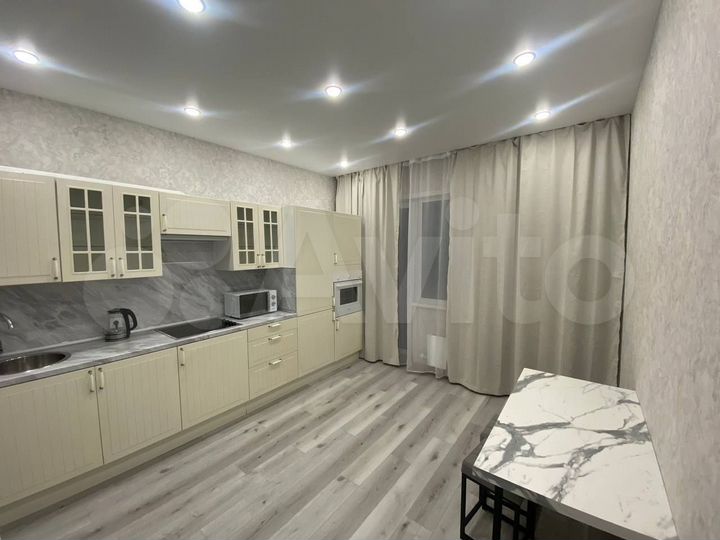 1-к. квартира, 53 м², 16/17 эт.