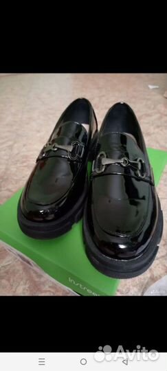 Лоферы женские