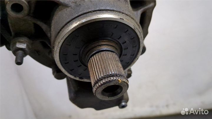 Раздаточный редуктор кпп Volkswagen Tiguan, 2010