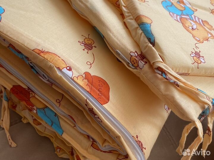 Бортики на детскую кроватку