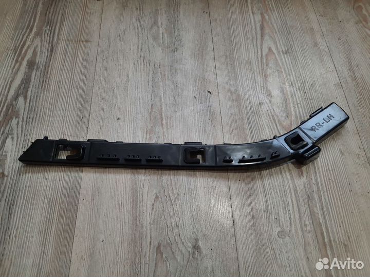 Кронштейн крепление бампера Kia RIO 3 Лев