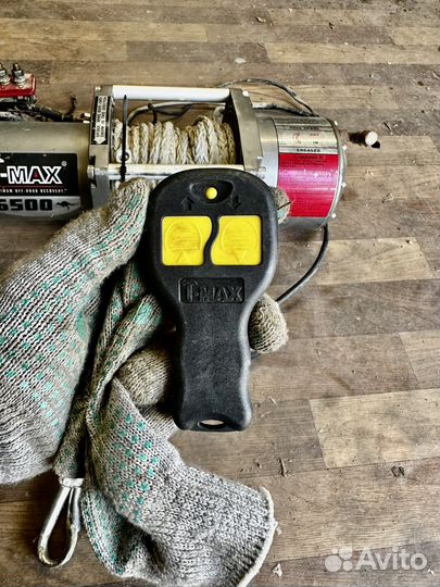 Лебедка t max 6500 с синтететическим тросом