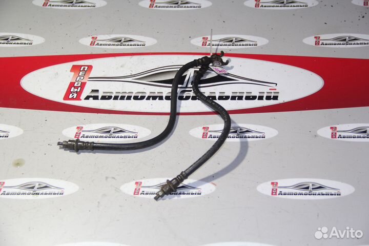 Тормозной шланг перед c Toyota Crown GRS182 3GR-FS