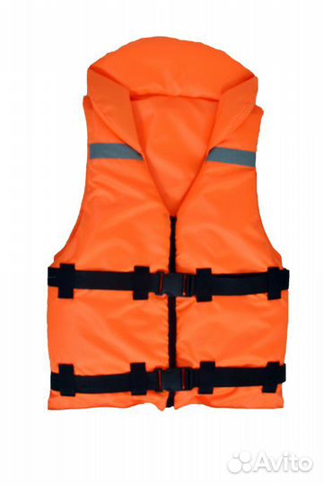 Страховочные жилеты в ассортименте