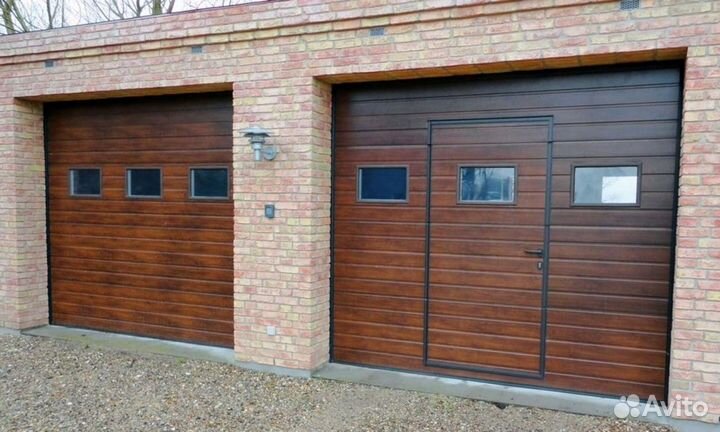 Секционные ворота