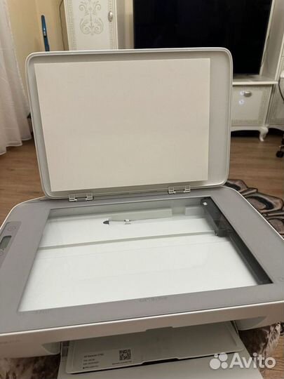 Принтер HP DeskJet 2720