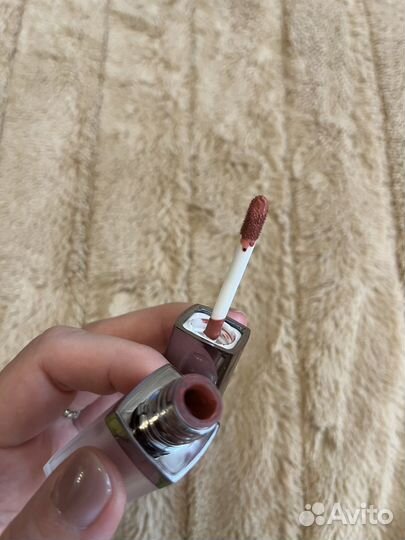 Жидкая матовая помада Elian тон 203