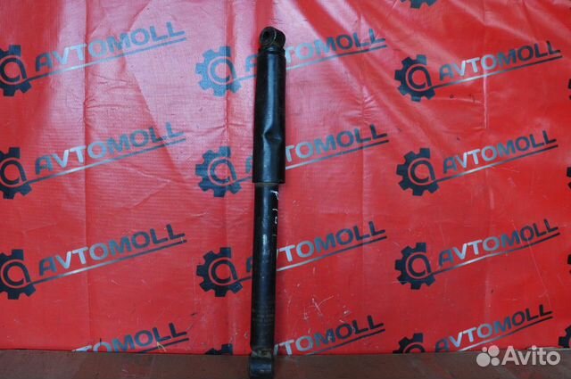 Амортизатор задний правый nissan Navara D40