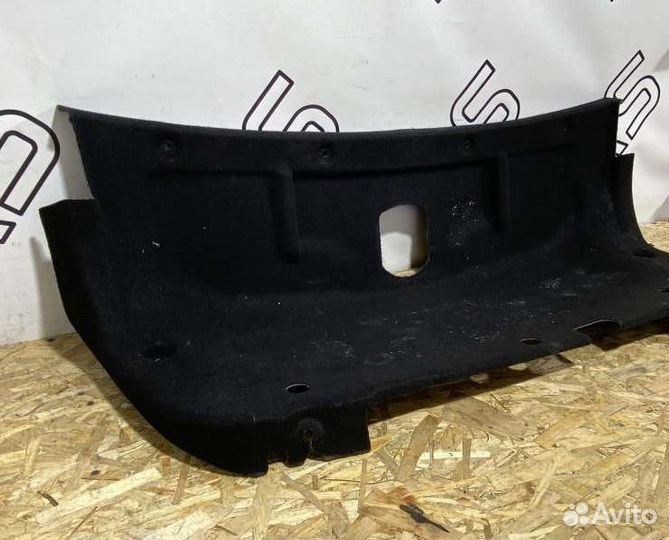 Обшивка багажника Mercedes-Benz E-Class W212