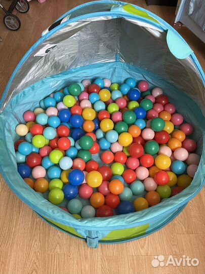 Бассейн с шариками