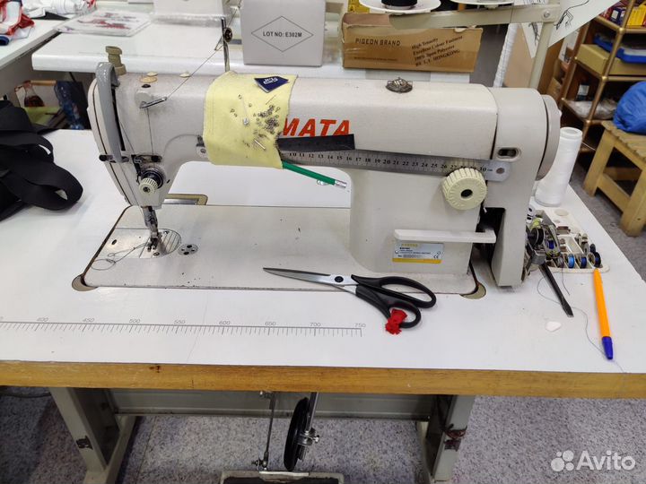 Промышленная швейная машинка