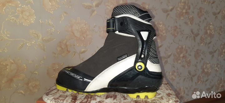 Лыжные ботинки fischer 38 размер