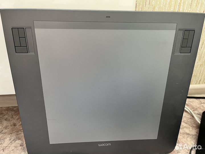 Продам графический планшет Wacom intuos ptz-1230