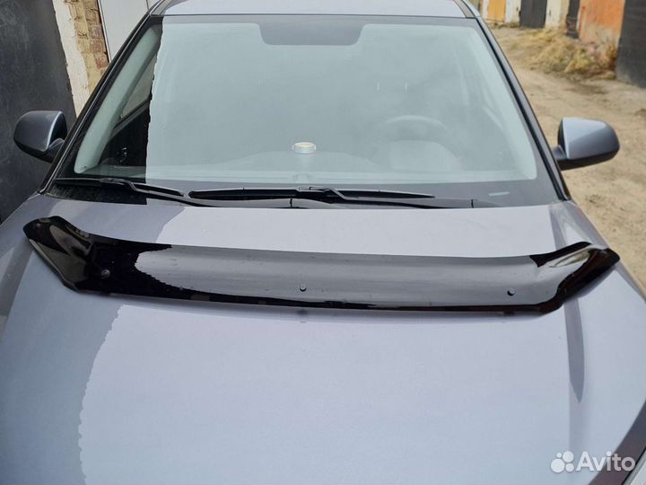 Дефлектор капота, мухобойка для creta