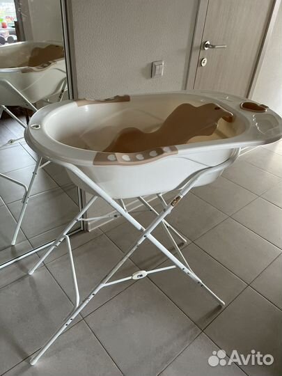 Ванночка для купания с горкой happy baby