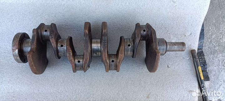 Коленчатый вал на renault
