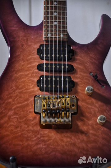 Электрогитара Chatting bird by Caparison из Японии