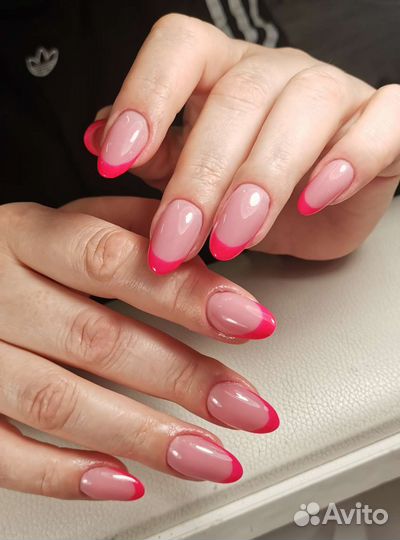 Маникюр Педикюр