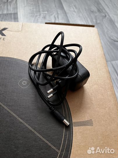 Робот пылесос vitek