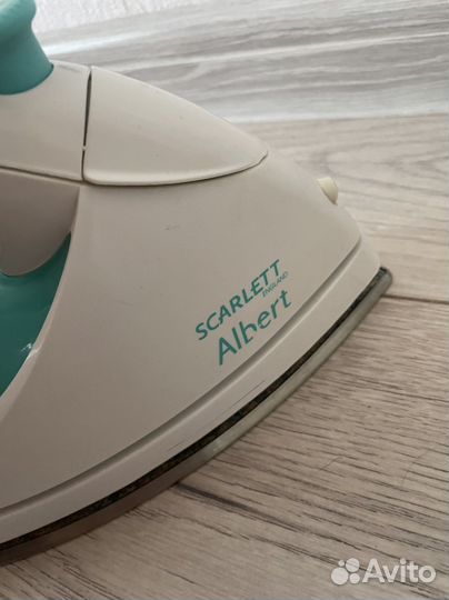Утюг Scarlett albert