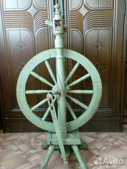 Старинная прялка