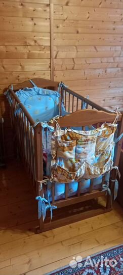 Детская кроватка