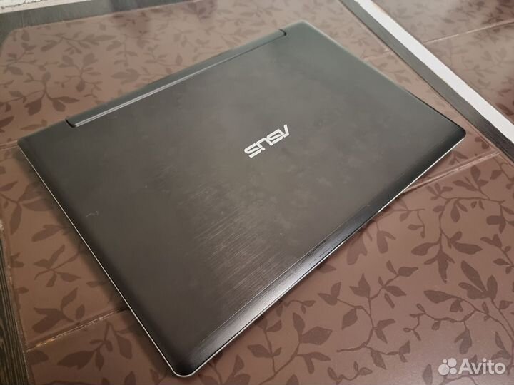 Тонкий игровой металлический асус