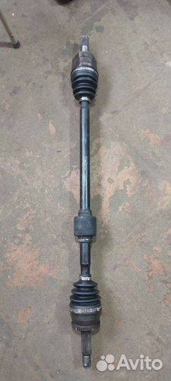 Привод передний Hyundai Solaris 1