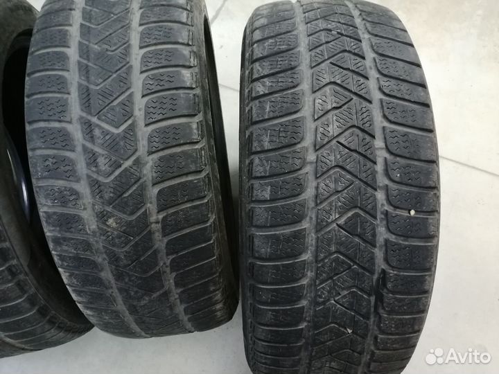 Pirelli Winter Sottozero 3 225/50 R18