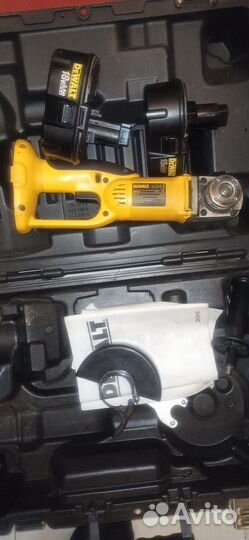 Болгарка (ушм) аккумуляторная dewalt DC410