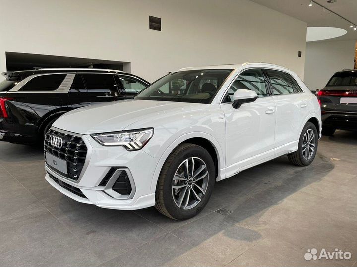 Audi Q3 1.5 AMT, 2023