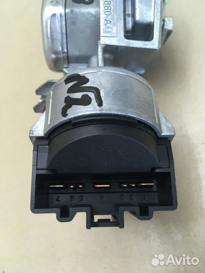 Замок зажигания Land Rover Discovery 3