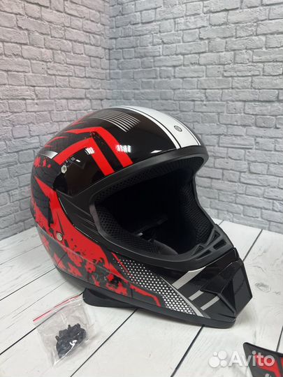 Шлем для мотоцикла с очками и перчатками (50)