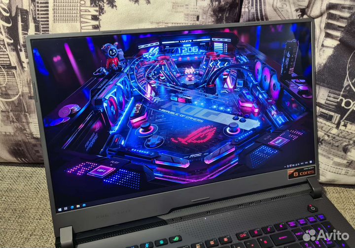 Asus ROG Strix G17 RTX 3070 / Ryzen 7 5800H / 16GB