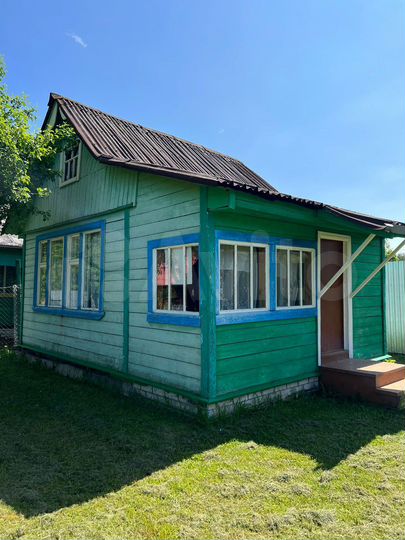 Дача 20 м² на участке 6 сот.