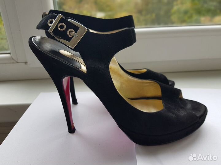 Продам туфли